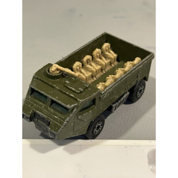 matchbox personnel carrier Made In England - Picture 5 of 9